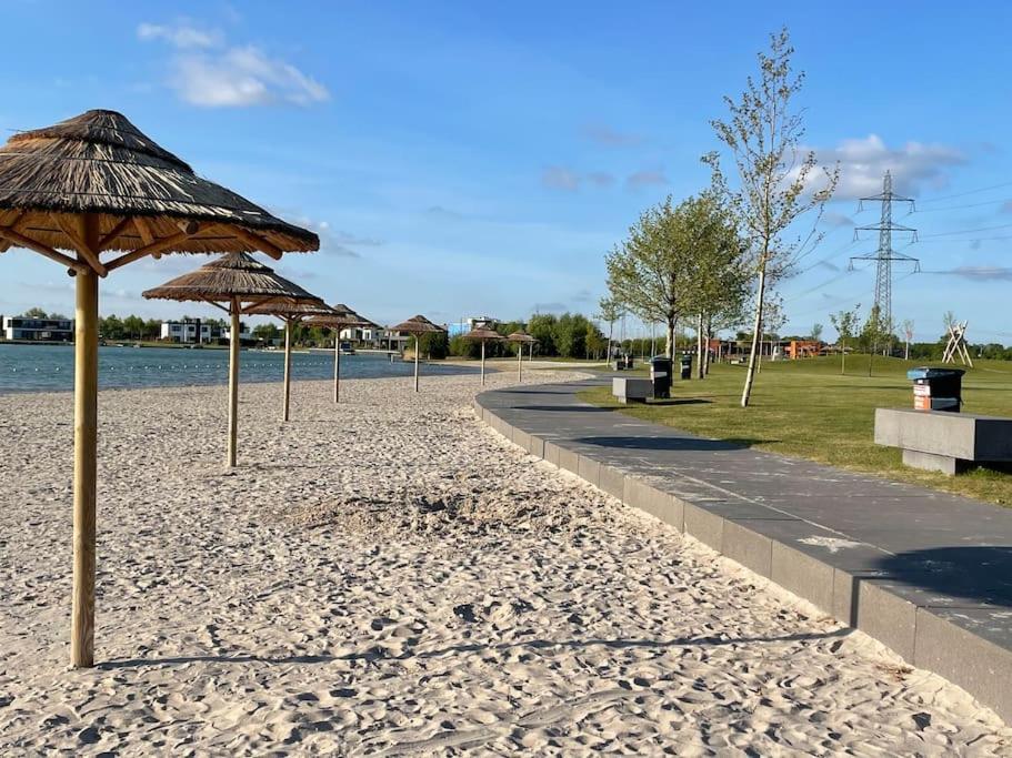 Luxe Vakantiehuis Met Prive Wellness Zuidwolde  المظهر الخارجي الصورة